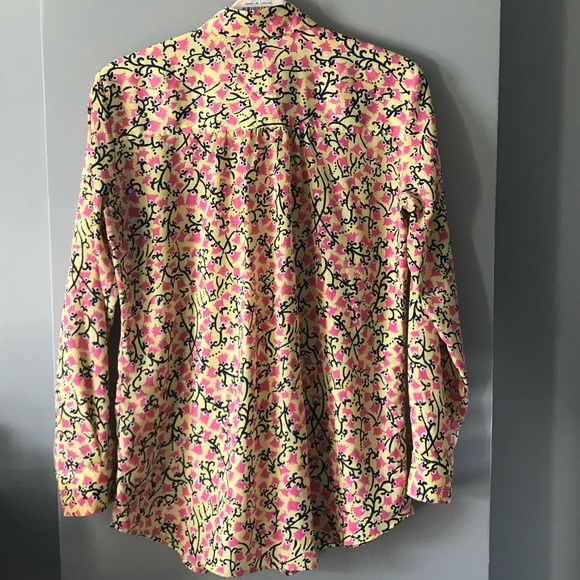 Lilly Pulitzer | Floral Button Down - Picture 6 of 9